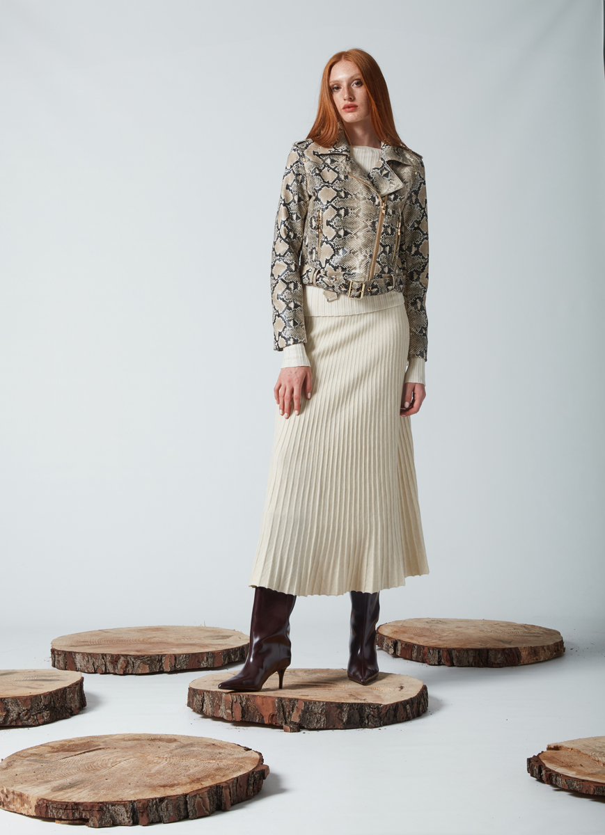 C.Manolo Woolen Skirt